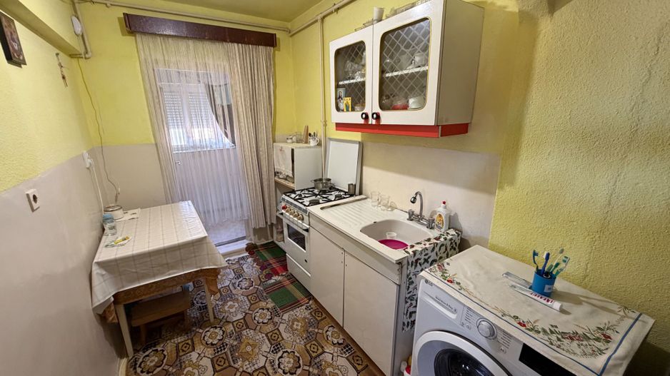 Apartament 1 camera, decomandat - Cugir - Poză 3
