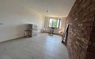 Apartament 3 camere de vanzare - Poză 3