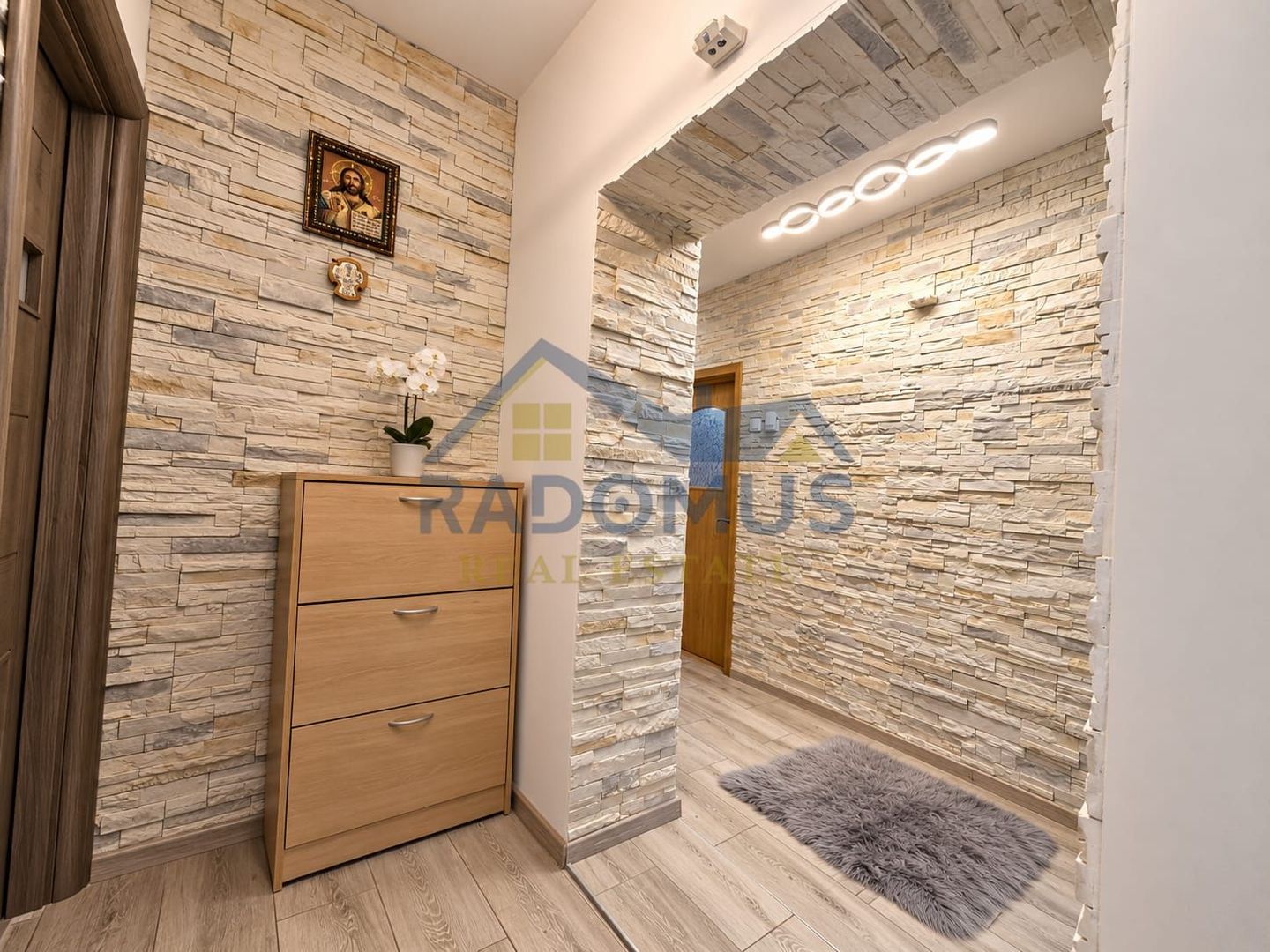 Apartament Dublu - 5 camere - 100 mp Utili - 2 boxe - Mihai Bravu - Poză 14
