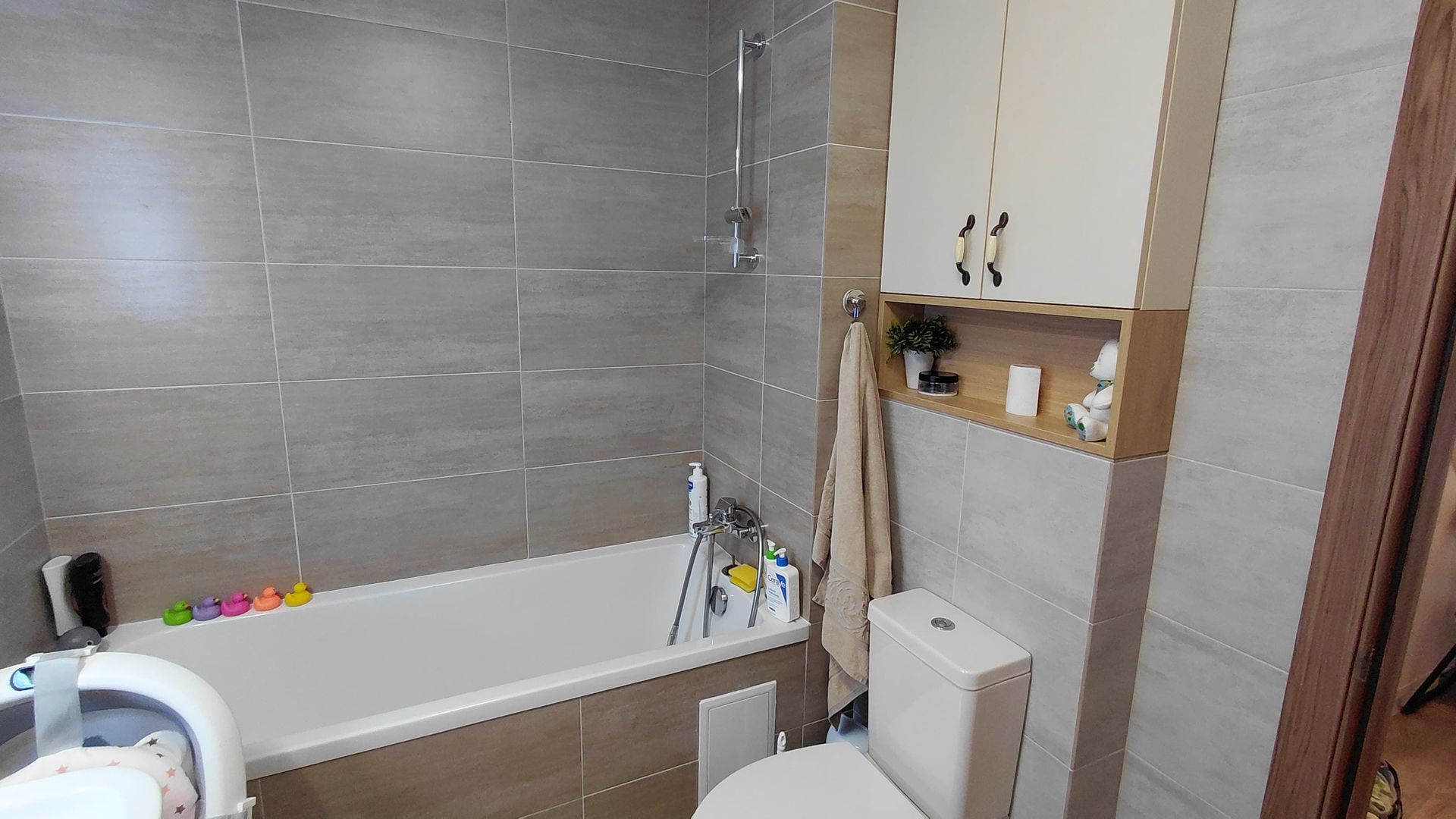 Apartament 2 camere Mobilat HERCESA VIVENDA - Poză 3
