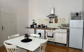 Apartament de închiriat cu 3 camere în zona ultracentrală, Oradea - Poză 5