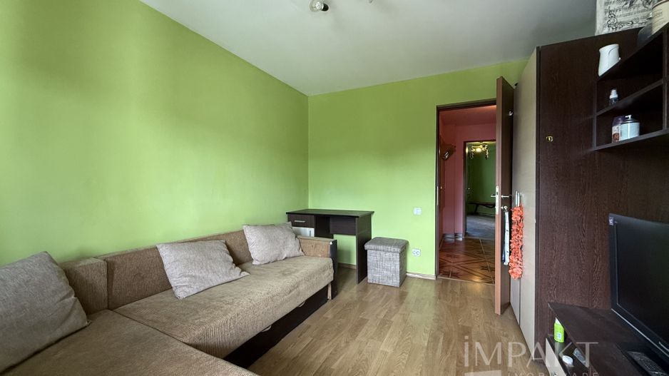 Apartament cu 2 camere decomandat , etaj intermediar , zona Big! - Poză 6
