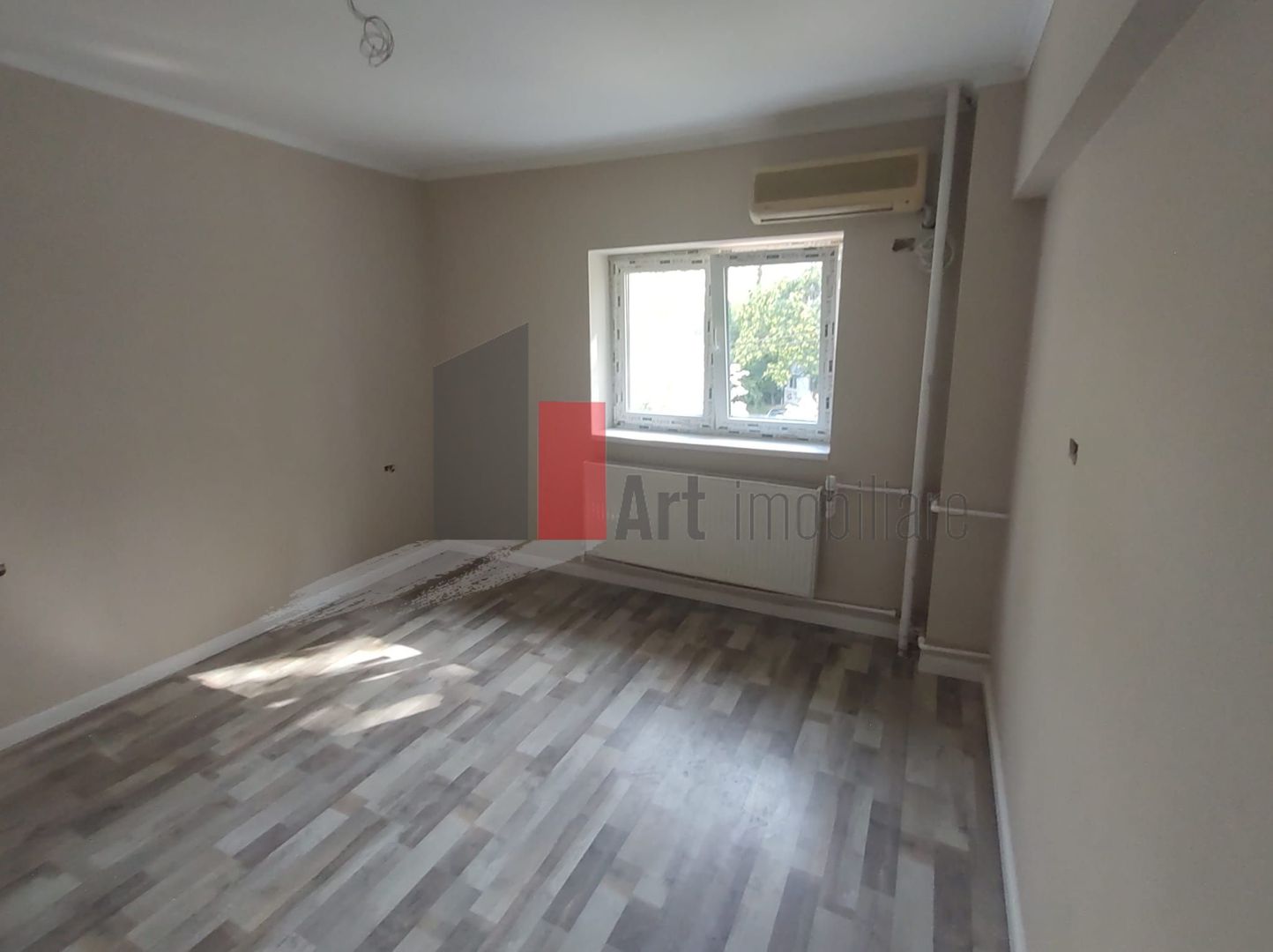 Vânzare apartament decomandat 3 camere Șos. Berceni - Spiru Haret - Poză 1
