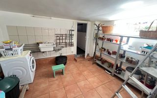 Vilă spațioasă, Dorobantilor–Pretabilă pentru 2 familii,  1570mp teren - Poză 16