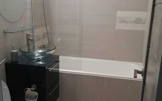 Vând apartament 3 camere + living, Mărăști, finisat. - Poză 8