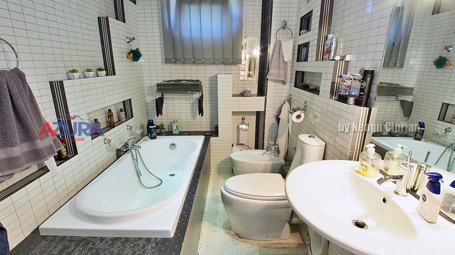 AZURA Imobiliare Pitesti - Casa Gavana Pozitie Excelenta - Poză 53