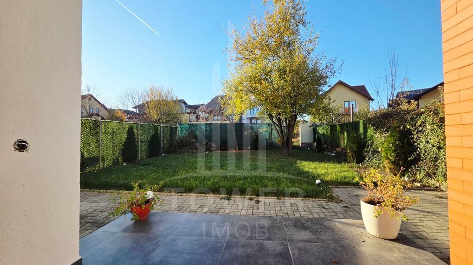 Duplex spațios și complet utilat | Șelimbăr, zonă liniștită - Poză 2