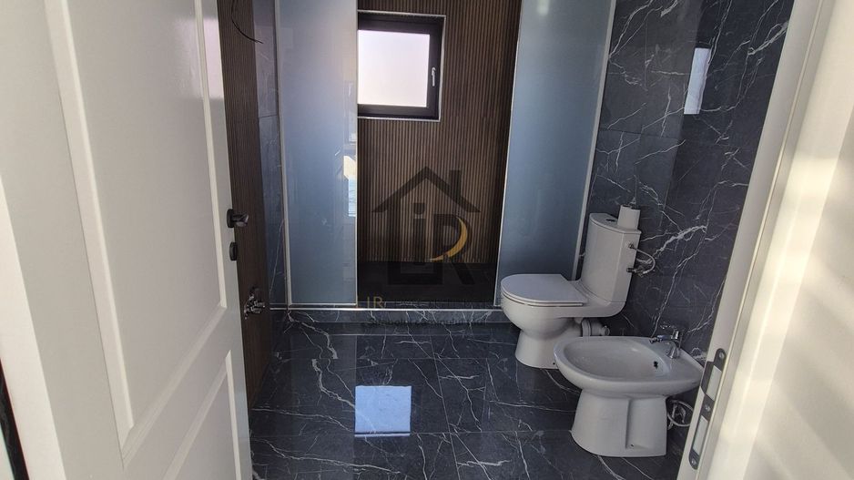 Vila 4 camere comision ZERO- Hlincea- Iasi - Poză 8