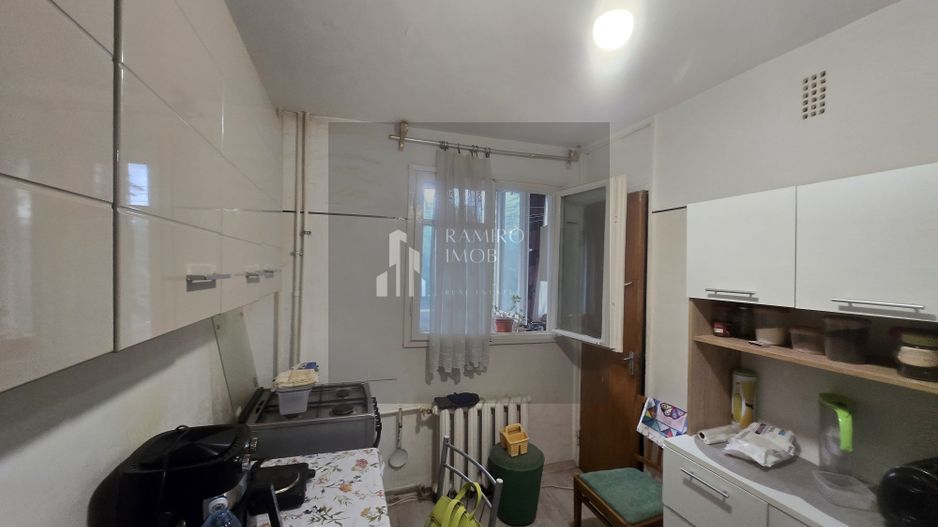 Apartament 2camere 52mp etaj 3 Berceni langa Metrou Aparatorii Patriei - Poză 3