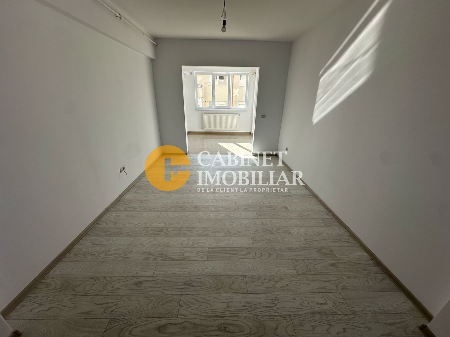 3 CAMERE - BLOC NOU - 2 BAI - LOC DE PARCARE - VALEA LUPULUI - Poză 4
