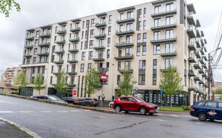 Apartament lux zona FSEGA! S-a investit in amenajare peste 80000 euro! - Poză 16