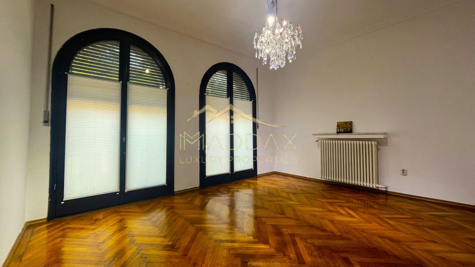 Apartament parter Piața Romană | 5 camere | Curte | 8 Locuri de Parcare - Poză 8