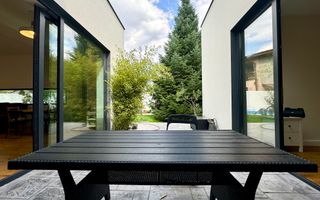 Vila cu 5 camere // * 565 mp gradina* // Tunari - Poză 2