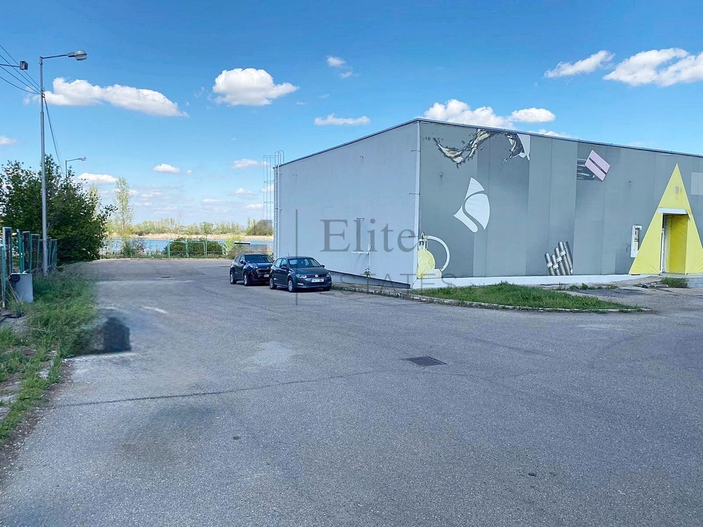 Hala industriala de vanzare pe Soseaua Borsului - Poză 3