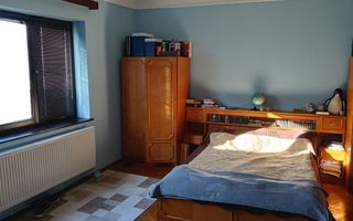 Apartament 3 camere ultracentral, curte si pod mansardabil. - Poză 5