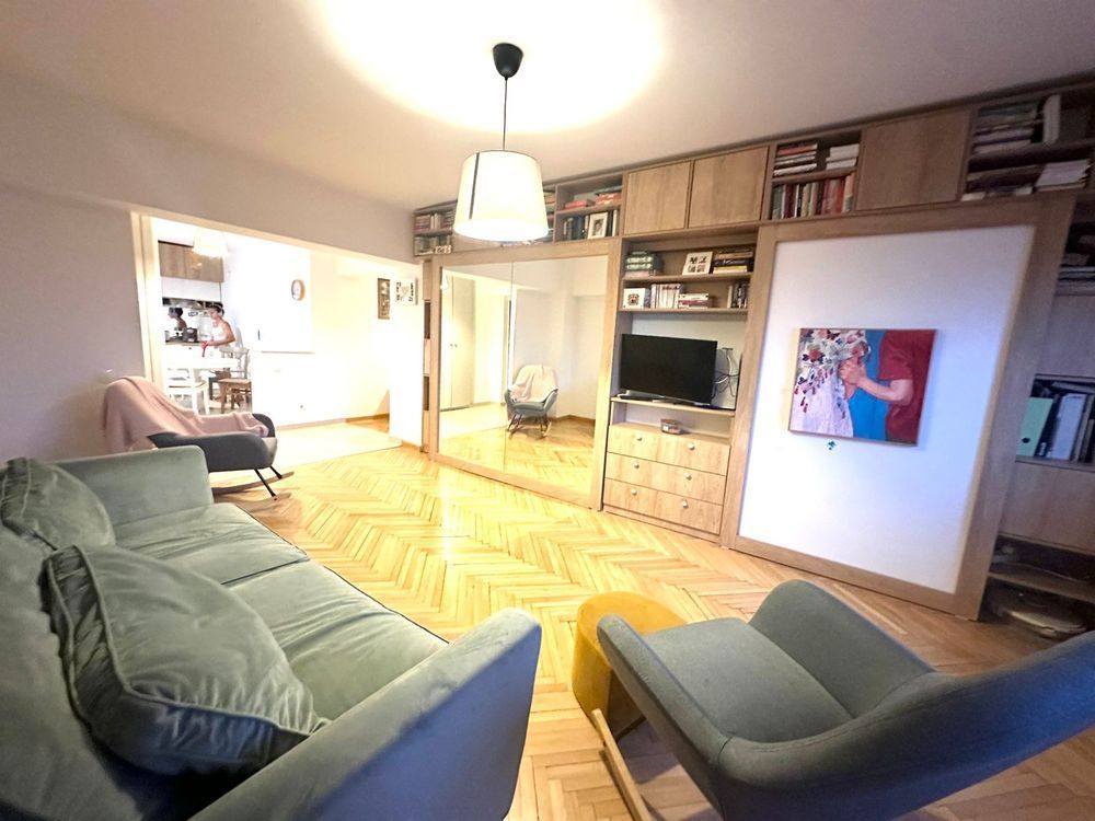 Apartament 4 camere – Panduri - Poză 1