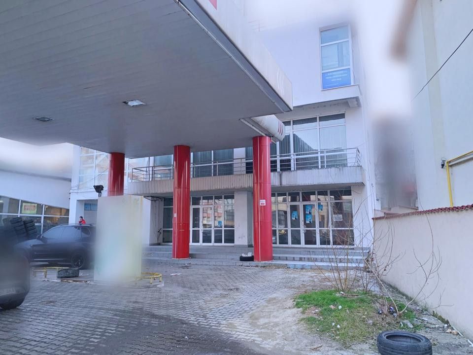 Inchiriere Spatiu Comercial de dimensiuni mari - Poză 1