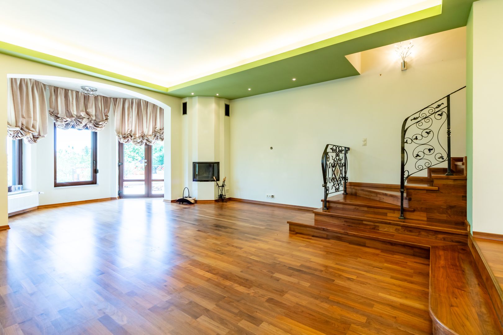Vila premium de vanzare Balotesti/ piscina/ ponton/ deschidere la lac - Poză 39