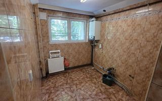 VANZARE 2 AMERE | ZONA TITAN | CENTRALA PROPRIE - Poză 3