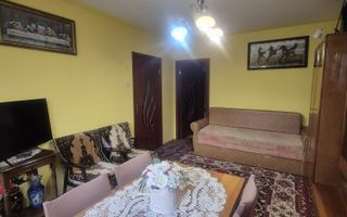 Apartament 2 camere | etaj intermediar | garaj | Micro 2 - Poză 3