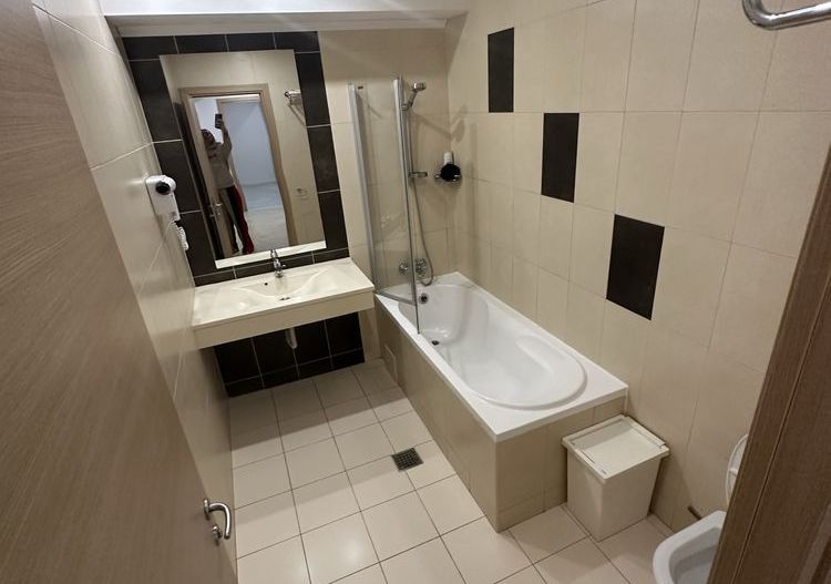 Apartament 2 CAMERE cu loc de parcare Rin Grand - Poză 8