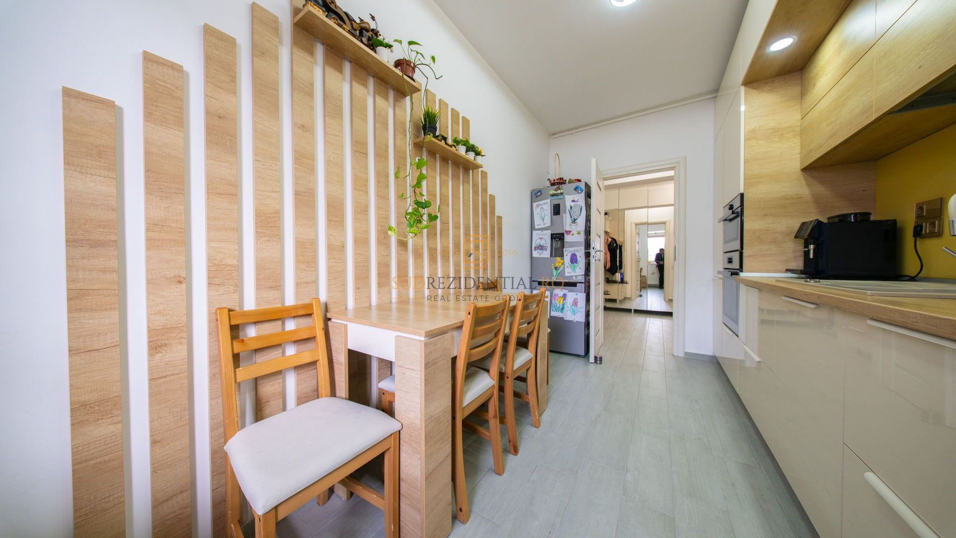 Apartament 3 camere, Mobilat si utilat, Parcare, Aproape de metrou - Poză 11