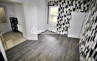 Spatiu birouri 4 camere, 2 băi,100 mp. zona centrală - Poză 4