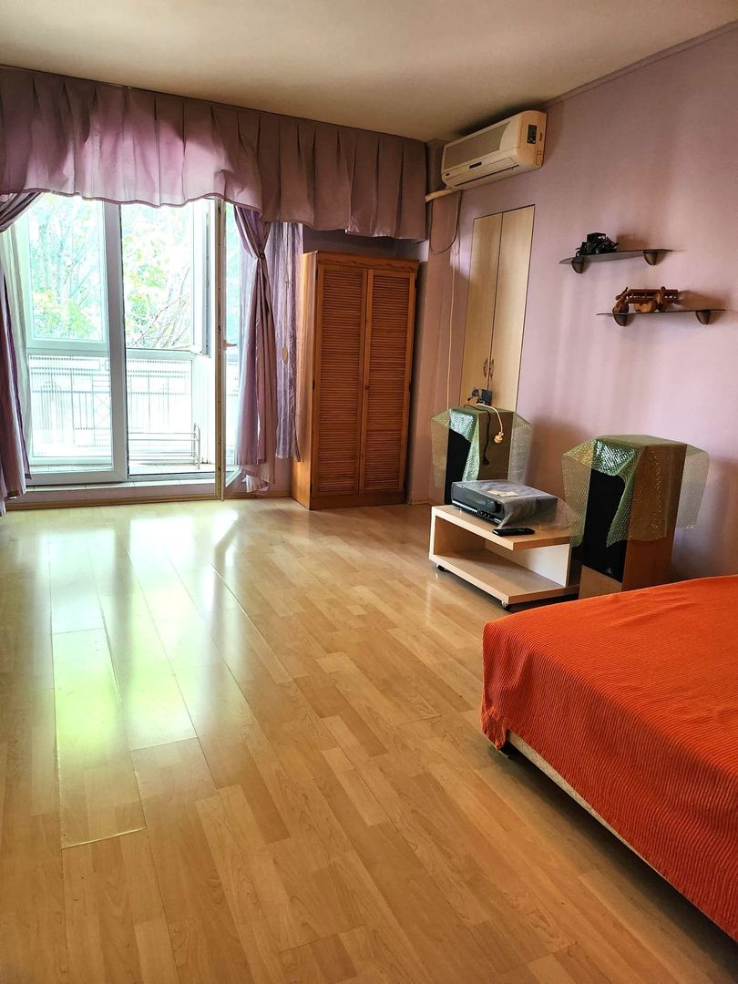 Vanzare Apartament 3 Camere Stradal pe Bd Nerva Traian - Poză 6