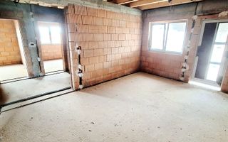 Se vinde duplex modern cu 3 camere  plus teren in Giroc ,zona linistita. - Poză 11