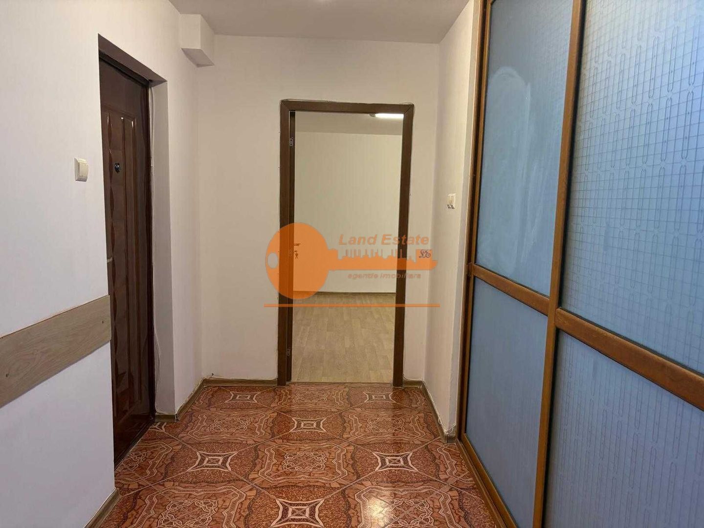 Apartament 2 camere langa Parc Sebastian - Poză 3