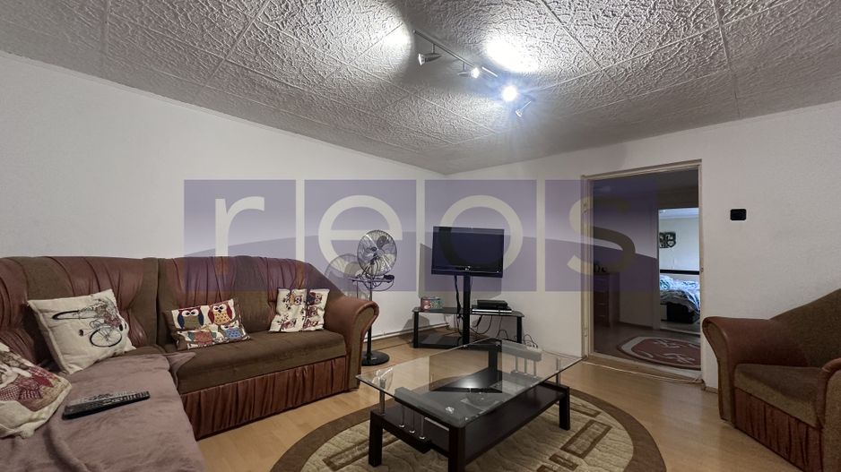 | CASA 5 CAMERE +CURTE | SOSEAUA CHITILEI | TRAMVAI MARMUREI-500 METRI - Poză 2