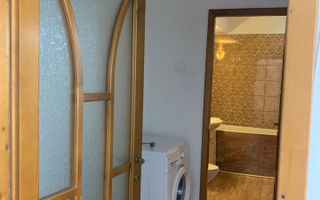 De vanzare apartament cu 2 camere, Zona Pietonalul Unirii, Etaj 1. - Poză 6
