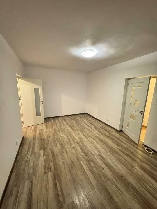 Apartament 2 camere nemobilat Victoriei-Piata Domenii T551 - Poză 1
