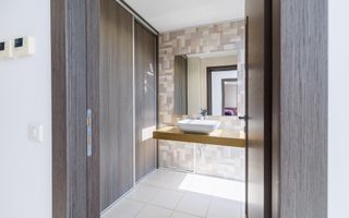 O CASA  PREMIUM-Drumul Taberei / Valea Oltului/ Valea Argesului - Poză 10