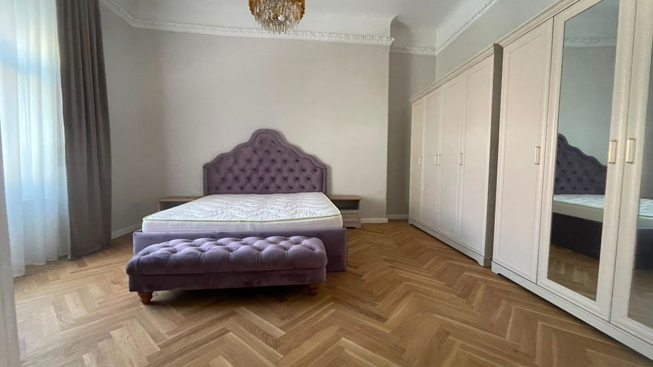 APARTAMENT PREMIUM DE ÎNCHIRIAT – 3 CAMERE – ZONĂ CENTRALĂ - Poză 1