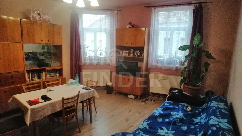 Apartament 2 camere zona Centrala - Poză 1