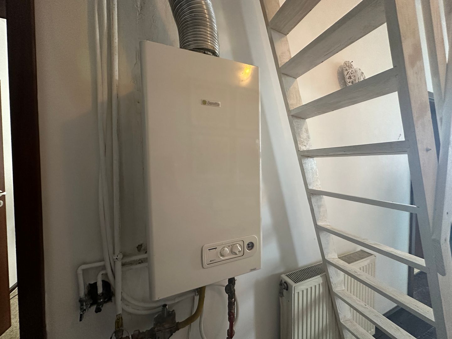 Apartament 3 camere de vanzare in Predeal - Poză 10