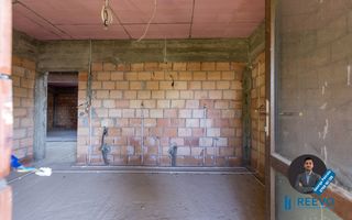 Casă/Vilă de vânzare în Șerbănești, Bacău - Poză 20