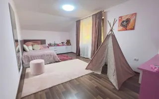 Vilă P+M cu teren de 4.200 mp + Garaj - Onești - Poză 19