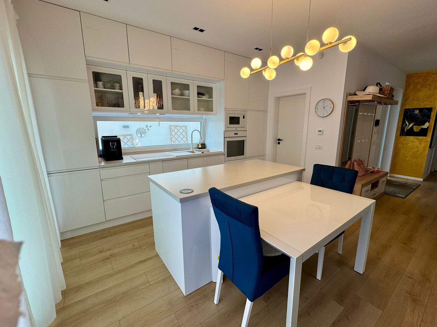 Locuinta parter mobilata si utilata cu jacuzzi - Poză 7