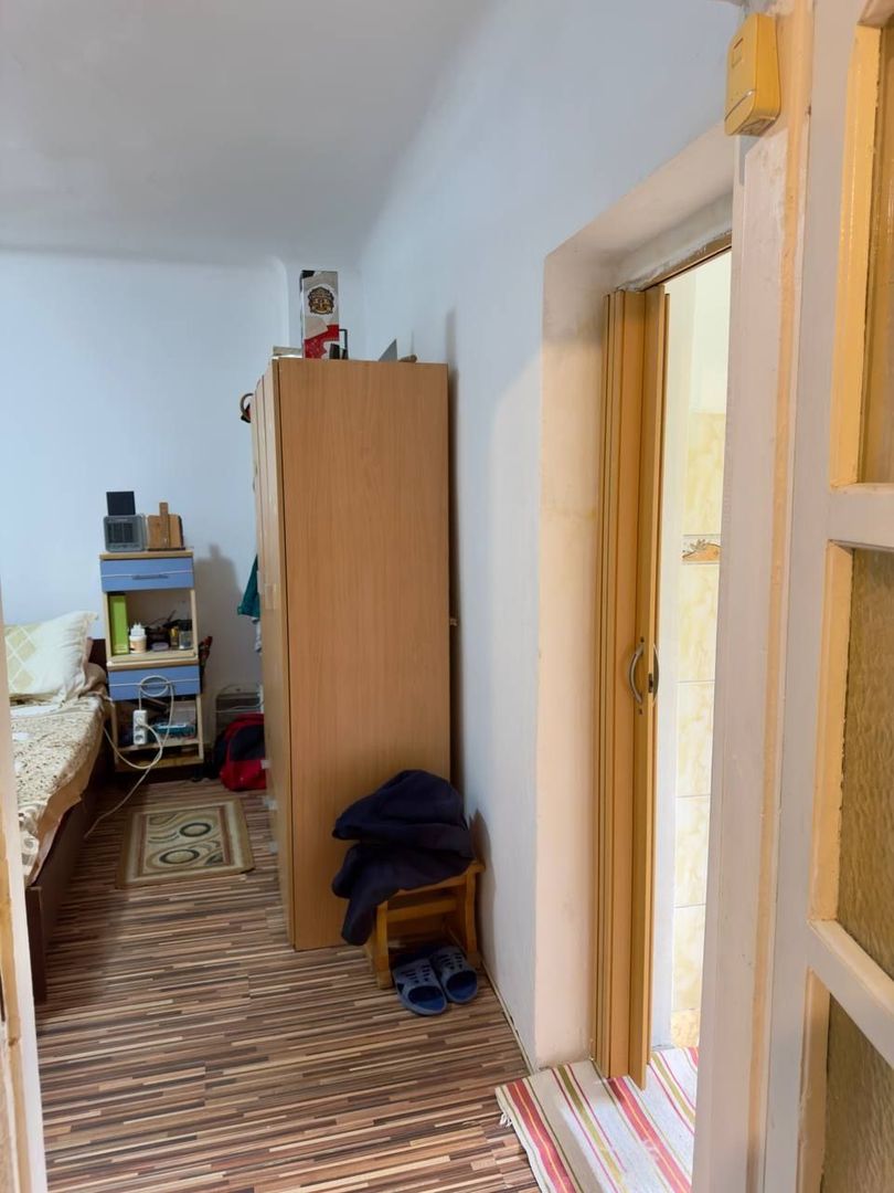 Casa individuala Giulesti | Renovata 2025 | Capat Tramvai 11 - Poză 12