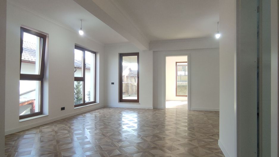 Vânzare apartament 2 camere lângă parcul Bazilescu - Poză 2