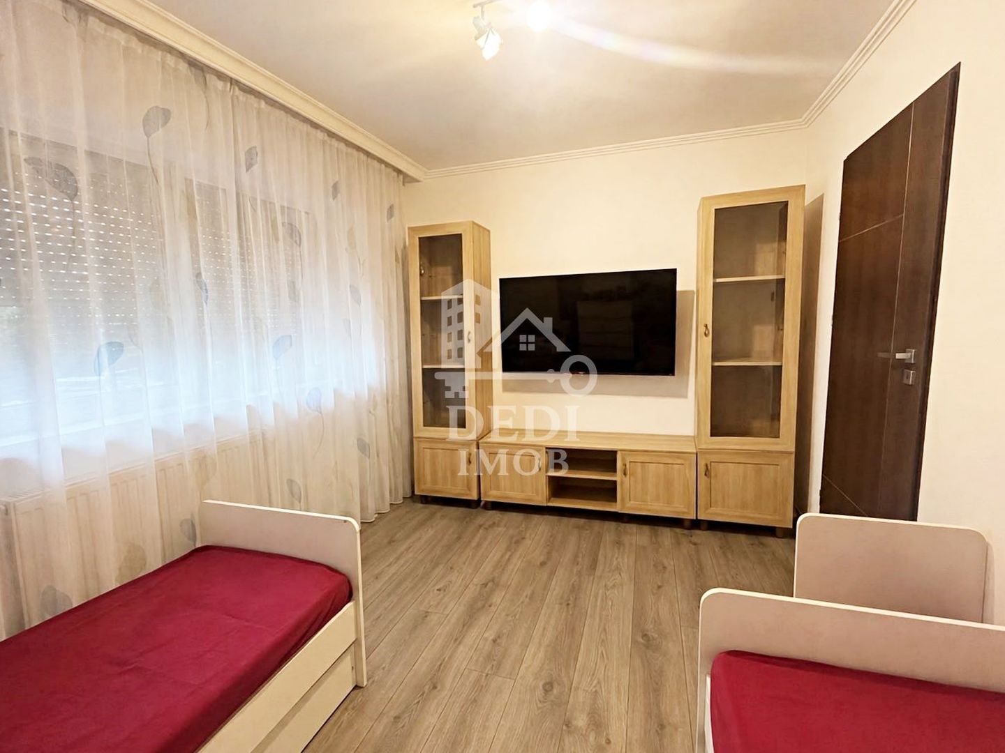 Apartament cu 2 camere de vanzare zona Rogerius, Oradea - Poză 4
