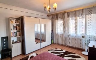 Casa pe 3 niveluri cu teren de 1900 mp in Com. Baisoara. - Poză 18