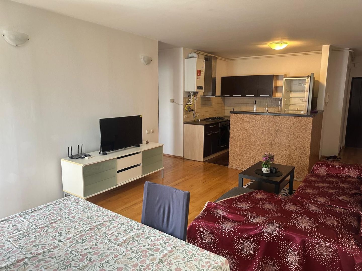 Apartament 4 camere, 3 bai, 2 balcoane, Edenia Titan, complex rezidential - Poză 2