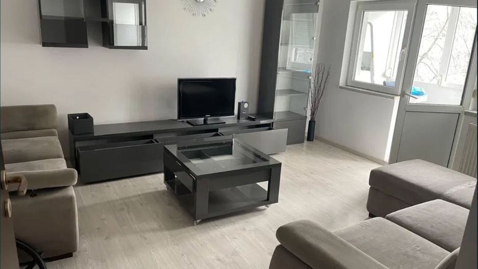 AP. 2 CAMERE SEBASTIAN, CENTRALA PROPRIE, LOC DE PARCARE, MODERN - Poză 1