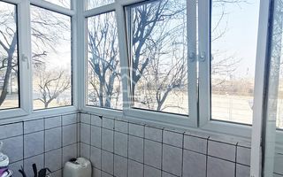 Apartament de vânzare cu 3 camere în zona Iosia , Oradea - Poză 6