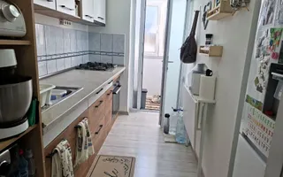 Vila cu 10 camere, destinatie rezidentiala / birouri - Poză 33