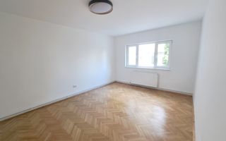 Apartament 3 camere zona Piata Cipariu! Renovat! - Poză 18