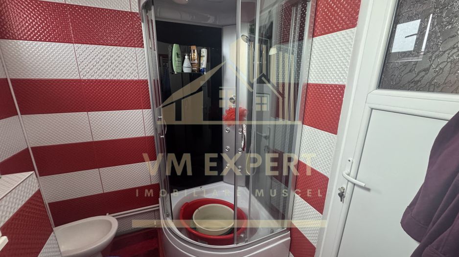 APARTAMENT 2 CAMERE ETAJ 4 VISOI CAMPULUNG - Poză 7